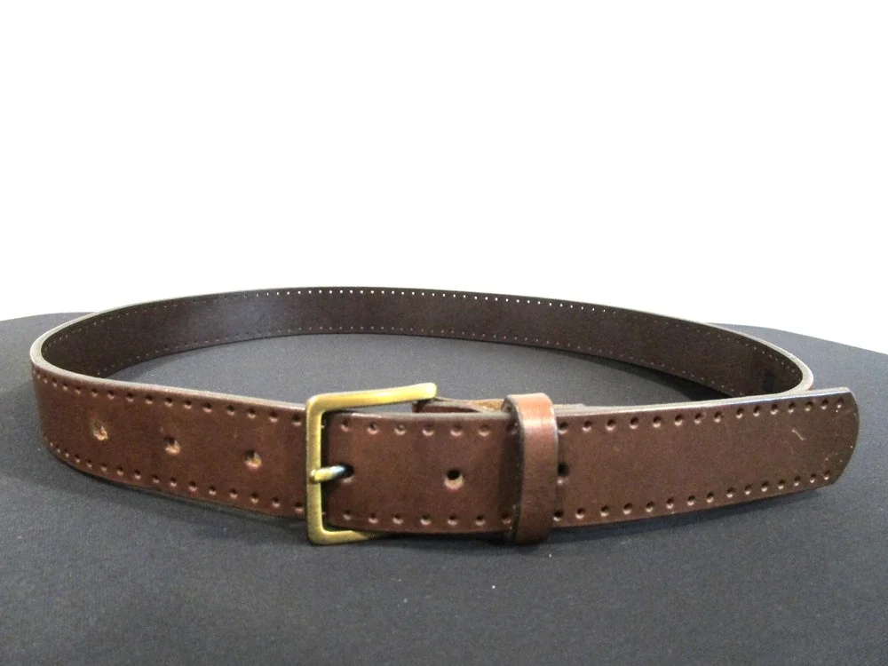 Gap Brown Leather Perforated Edge Brass Buckle Belt Women Sz S, 30